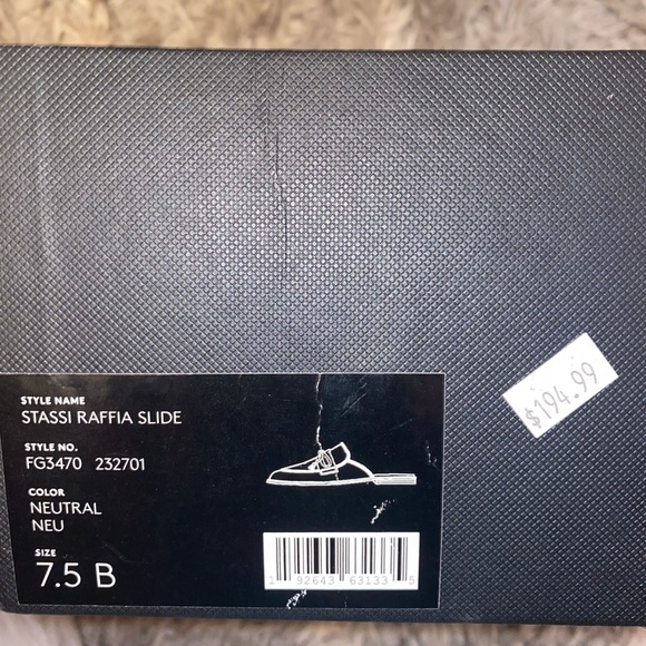 Coach Stassi Raffia Slide - Picture 8 of 9